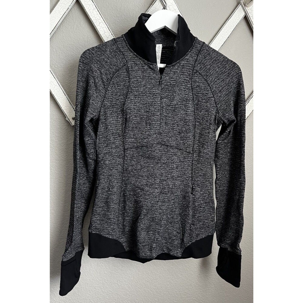 Lululemon Runderful Women's 6 Long Sleeve 1/2 Zip Mock Neck Pullover Thumbholes